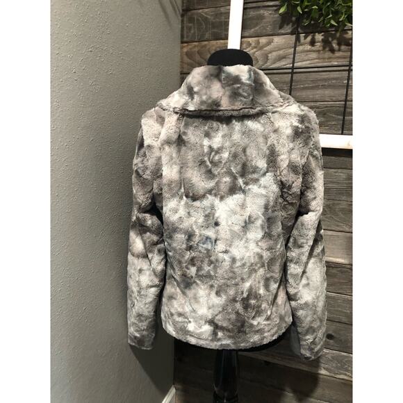 Cabi faux fur dress bomber-style jacket white/gray women's size small - Picture 3 of 9